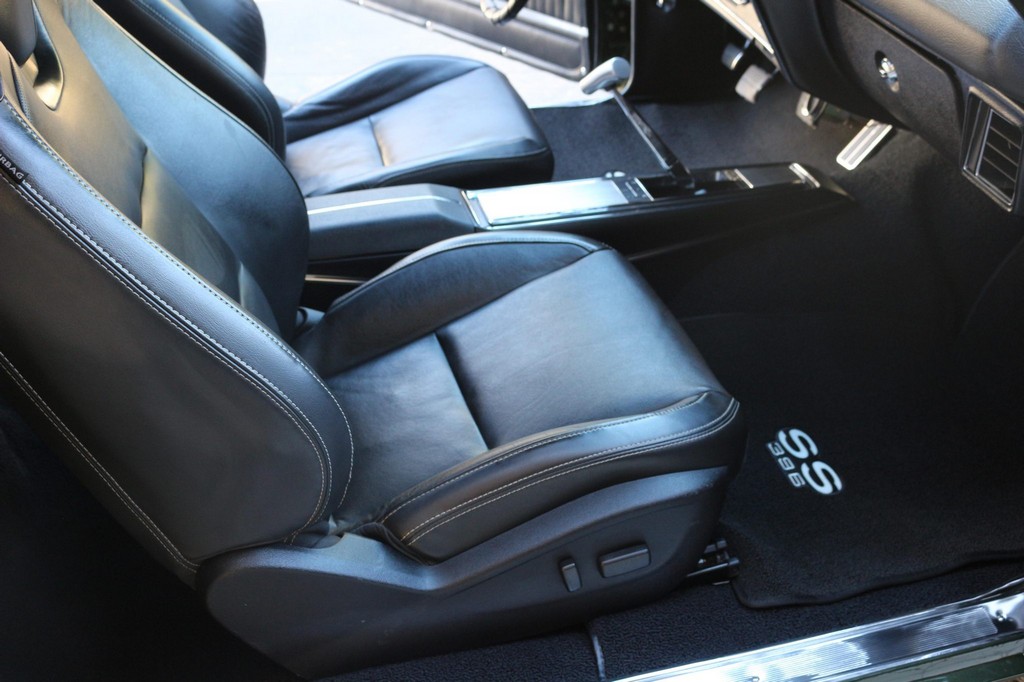 1970 Chevrolet El Camino 402 V8 4-Speed - Image 2