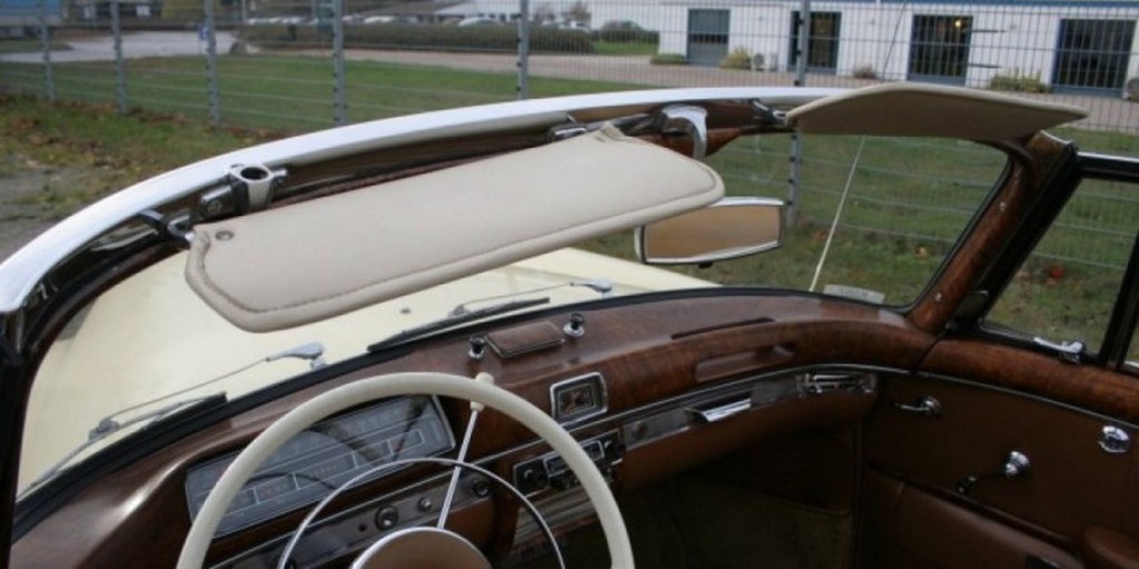 1960 Mercedes-Benz 220 SE Cabriolet - Image 6