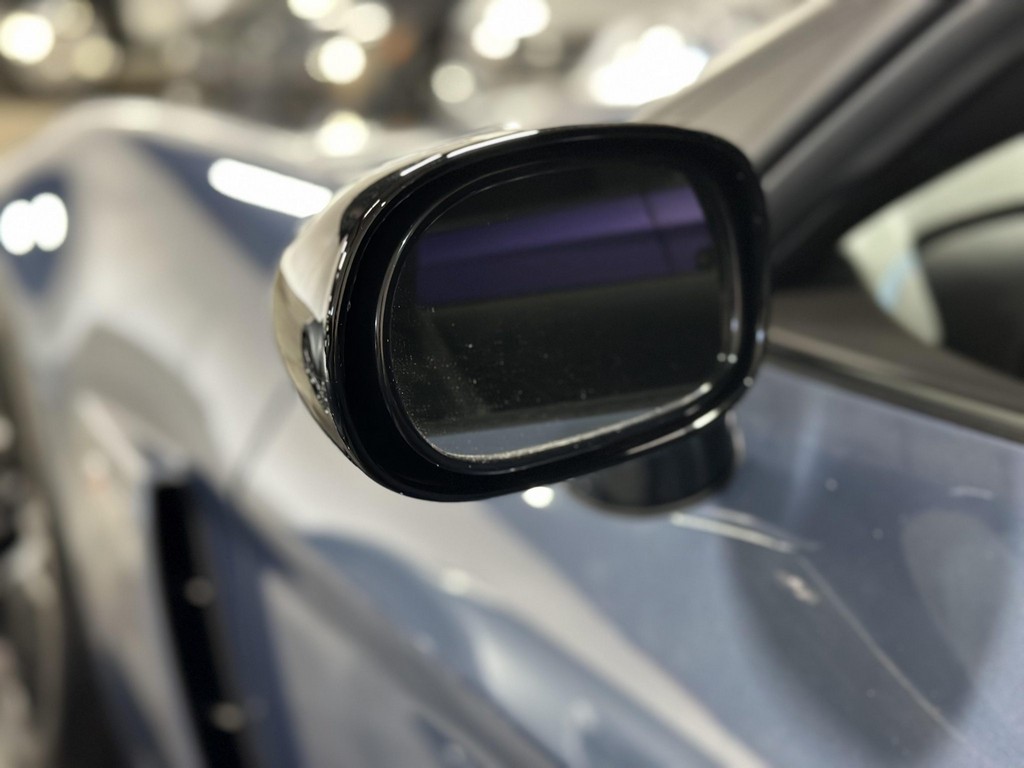 2011 Chevrolet Corvette Z06 Carbon Edition Z07 - Image 32