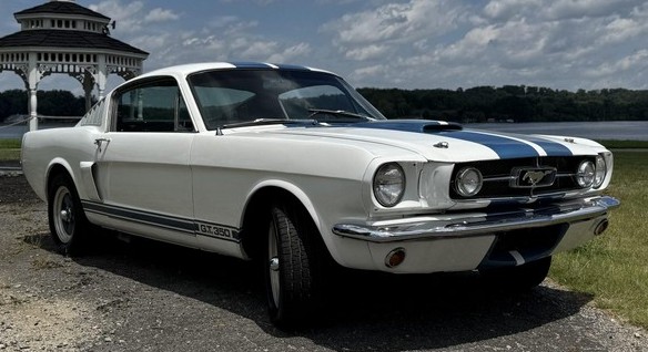 1965 Ford Mustang Fastback 289 - Image 27