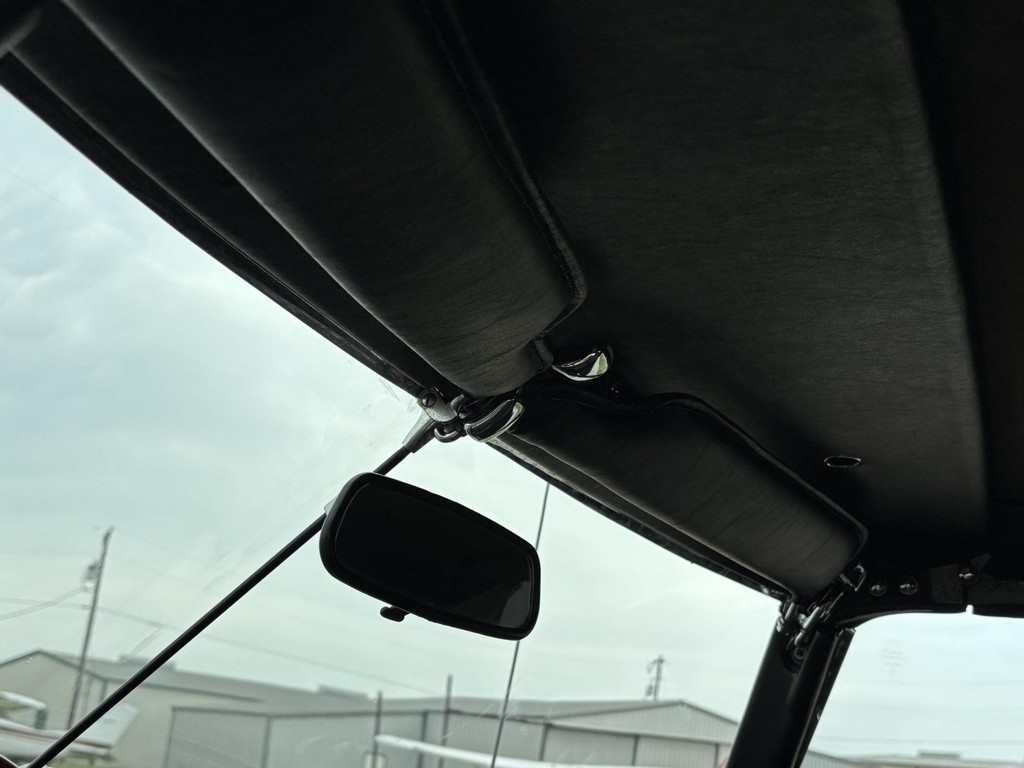 1971 Jaguar XKE Series II Roadster - Image 11