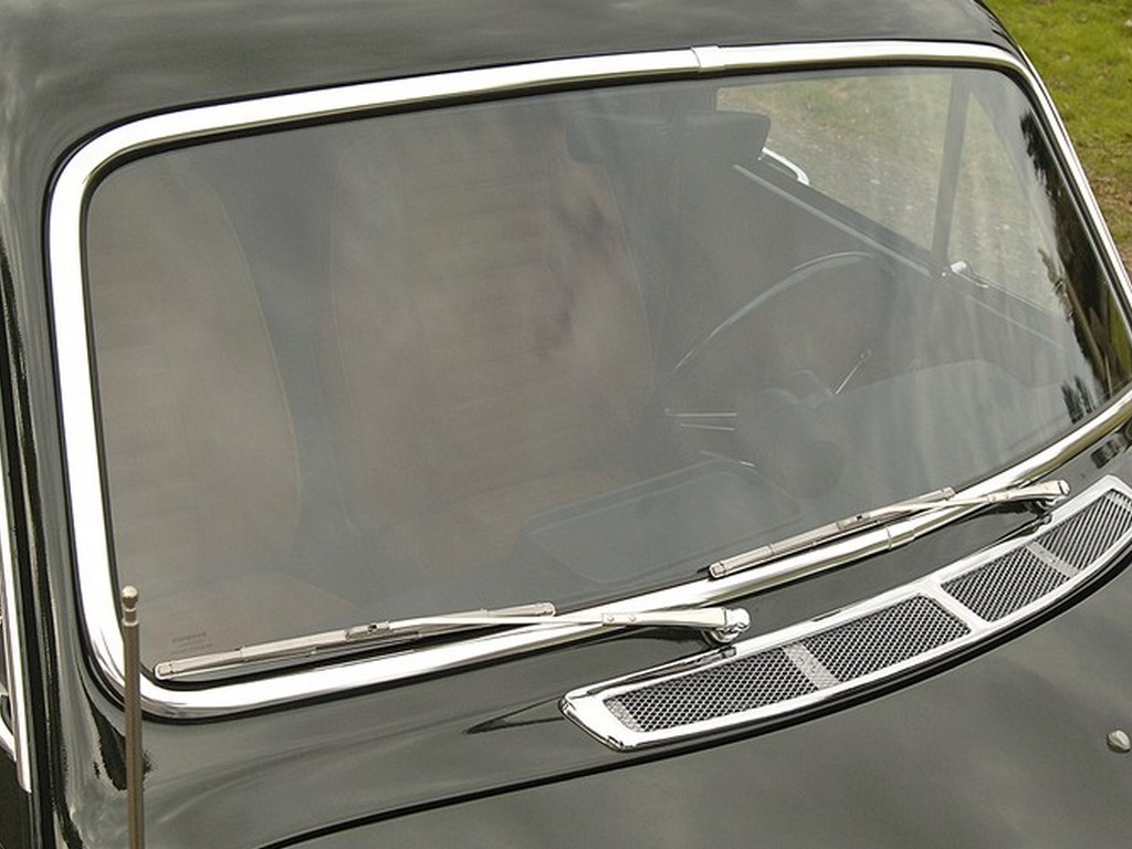 1968 Volvo 122S Wagon - Image 33