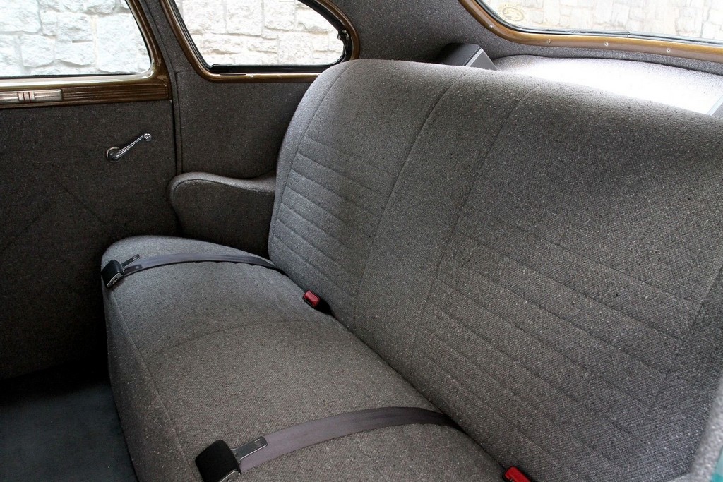 1940 Dodge Deluxe Street Rod - Image 17