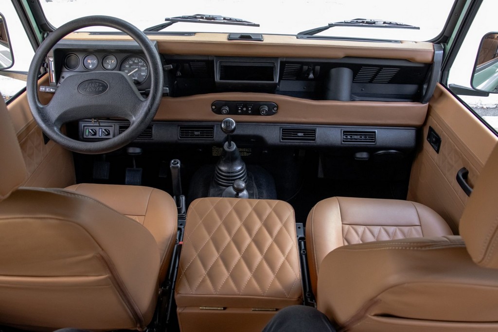 1995 Land Rover Defender 110 - Online Sale - Image 36