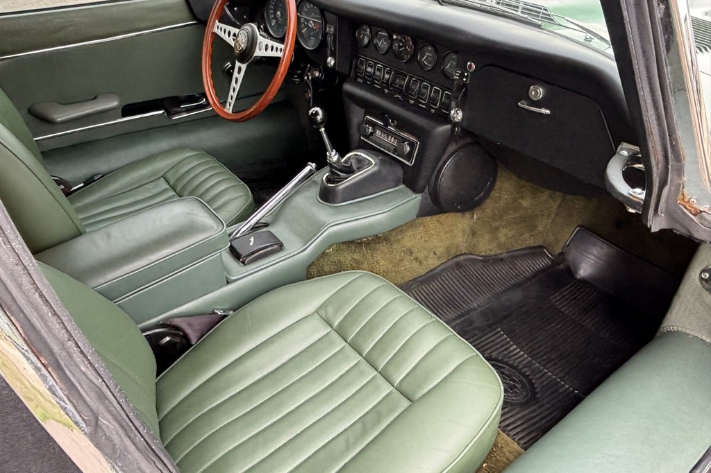 1971 Jaguar XKE Series II Roadster - Image 14