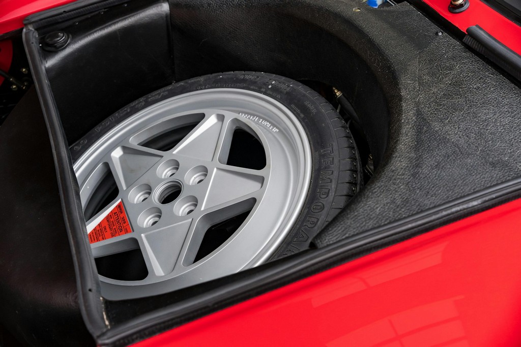 1987 Ferrari 328 GTS - Image 16