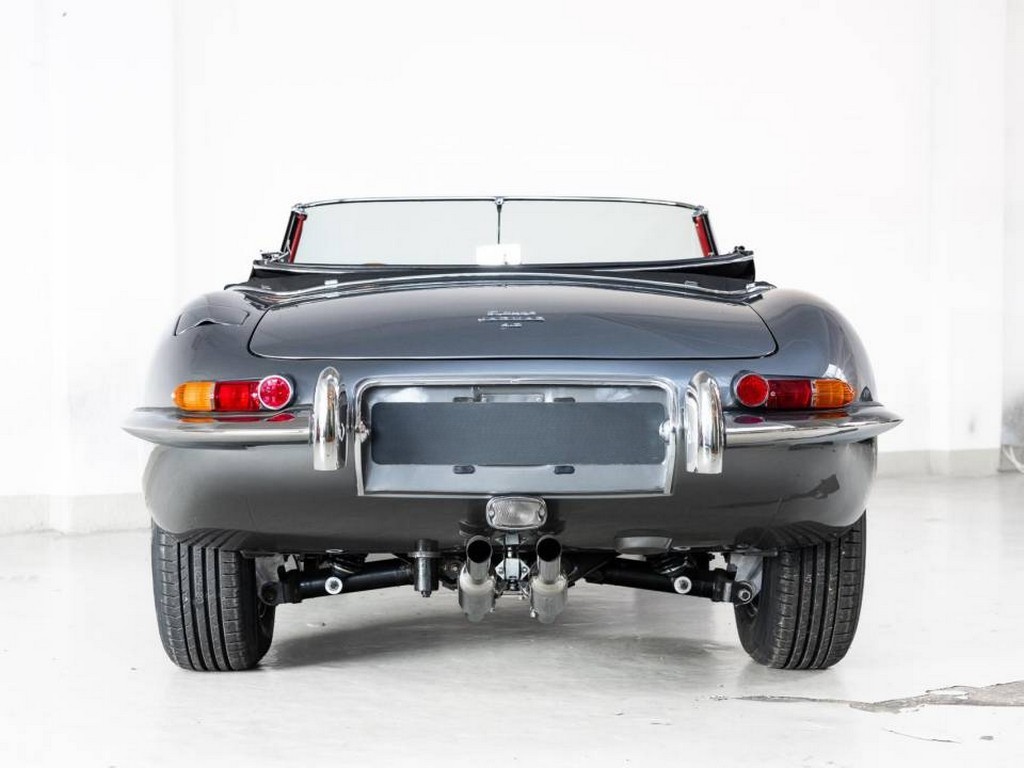 1965 Jaguar E-Type 4.2 - Image 19