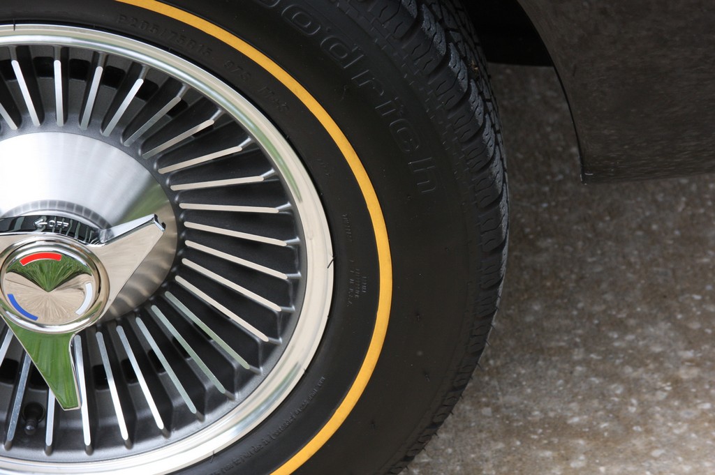 1966 Chevrolet Corvette Convertible 327/350 L79 - Image 33