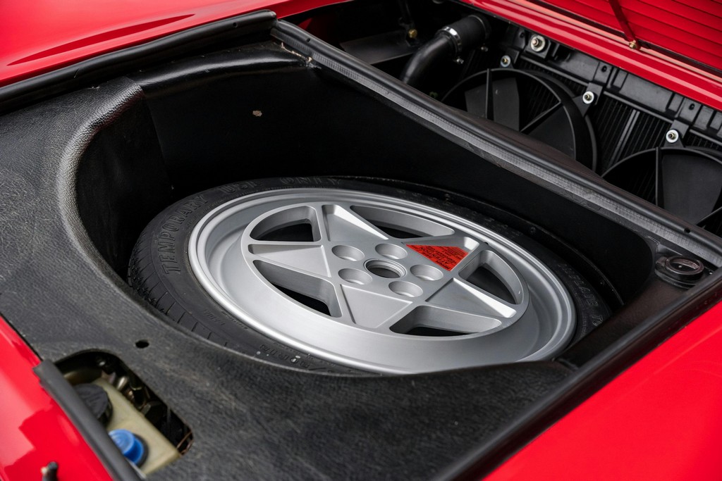 1987 Ferrari 328 GTS - Image 17