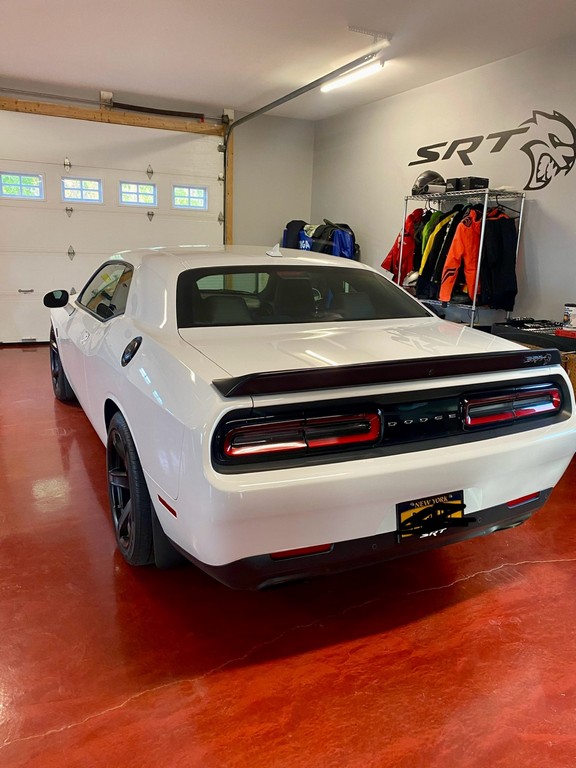 2017 Dodge Challenger SRT Hellcat - Image 19