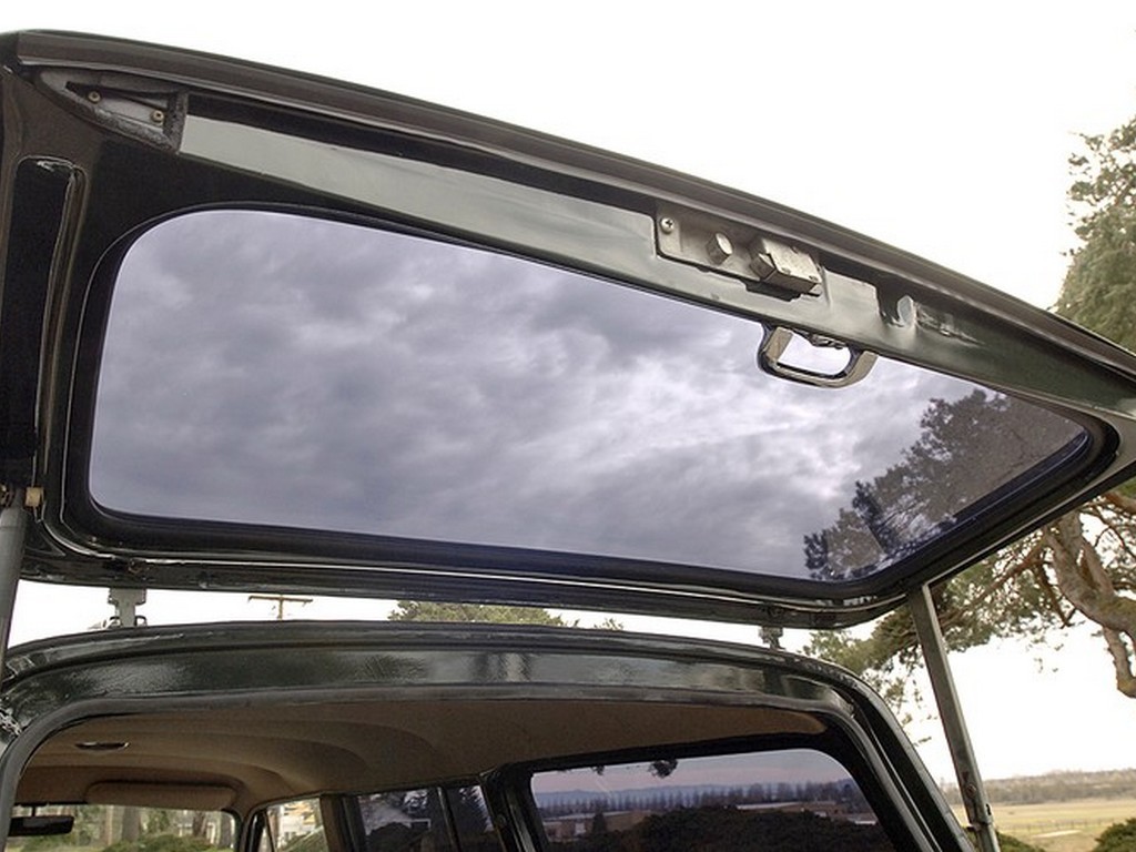 1968 Volvo 122S Wagon - Image 39