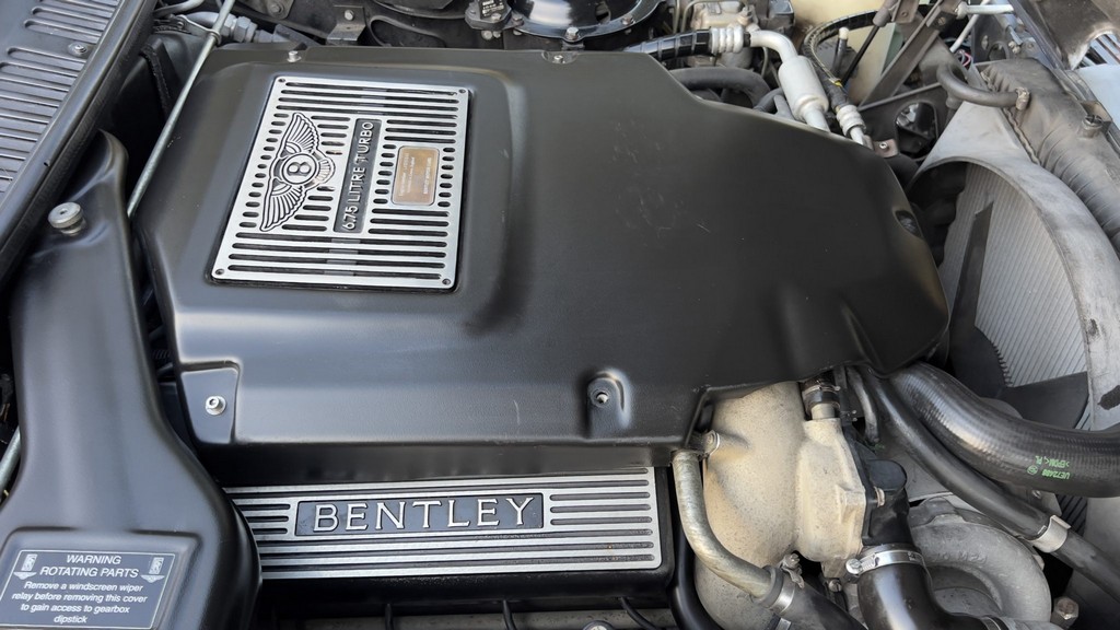 2001 Bentley Azure - Image 13