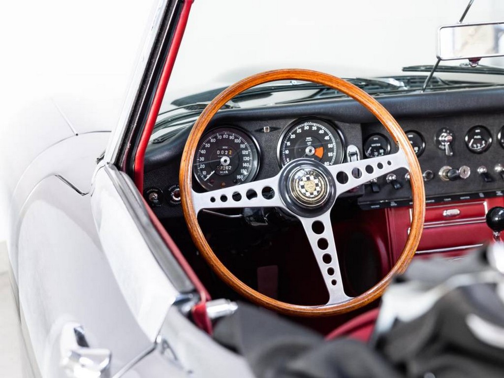 1965 Jaguar E-Type 4.2 - Image 23