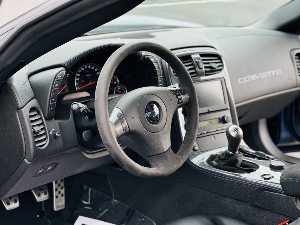 2011 Chevrolet Corvette Z06 Carbon Edition Z07 - Image 43