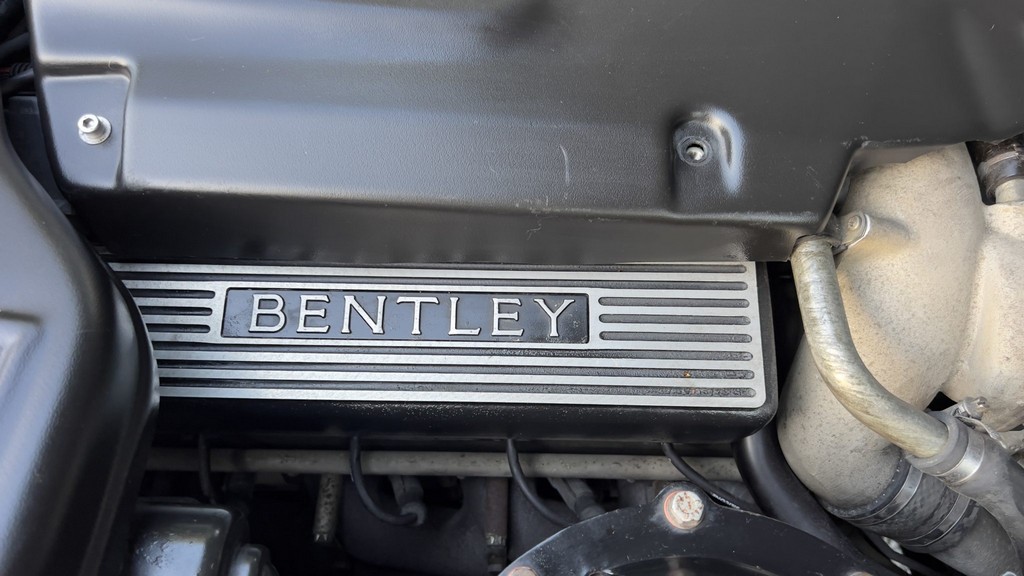 2001 Bentley Azure - Image 15