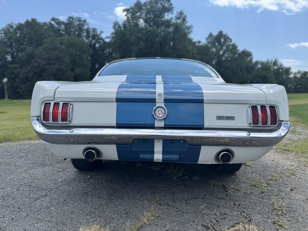 1965 Ford Mustang Fastback 289 - Image 38