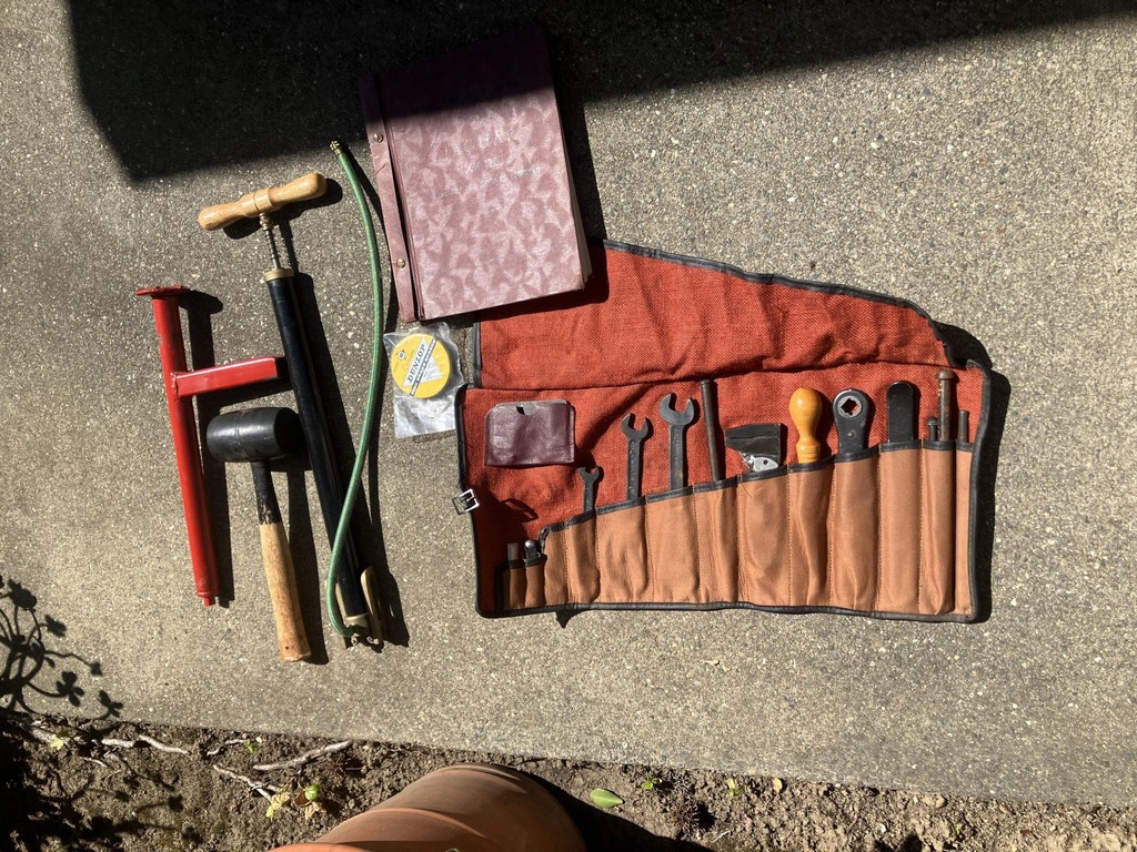 1953 Jaguar XK120 Roadster – Online Sale - Image 34