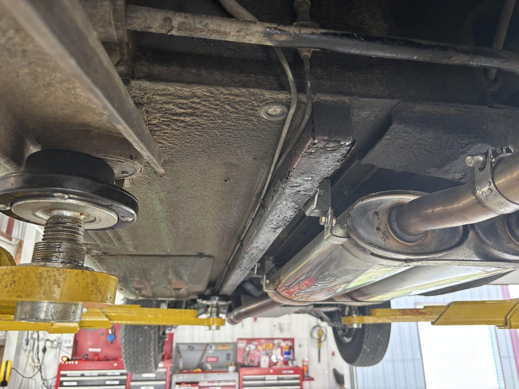 1971 Jaguar XKE Series II Roadster - Image 19