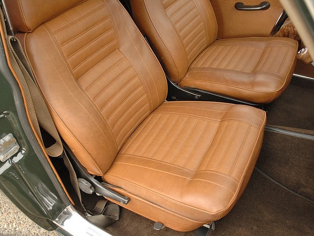 1968 Volvo 122S Wagon - Image 44