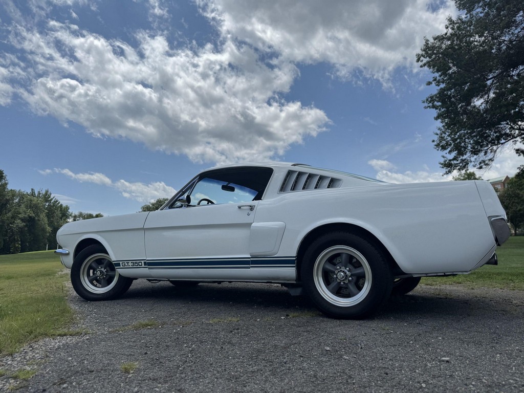 1965 Ford Mustang Fastback 289 - Image 41