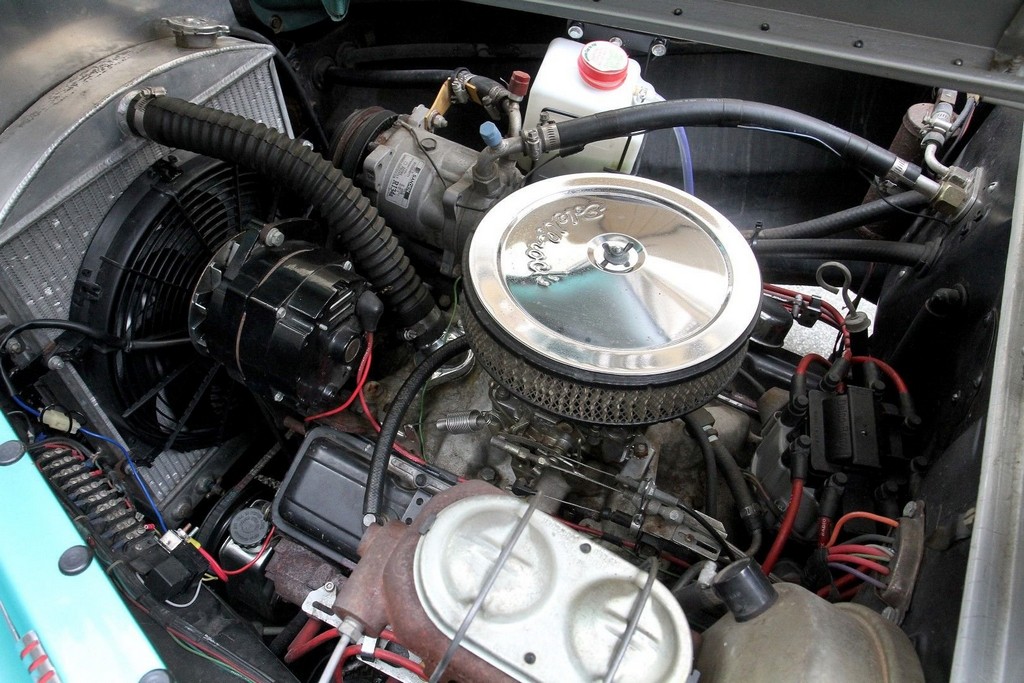 1940 Dodge Deluxe Street Rod - Image 29