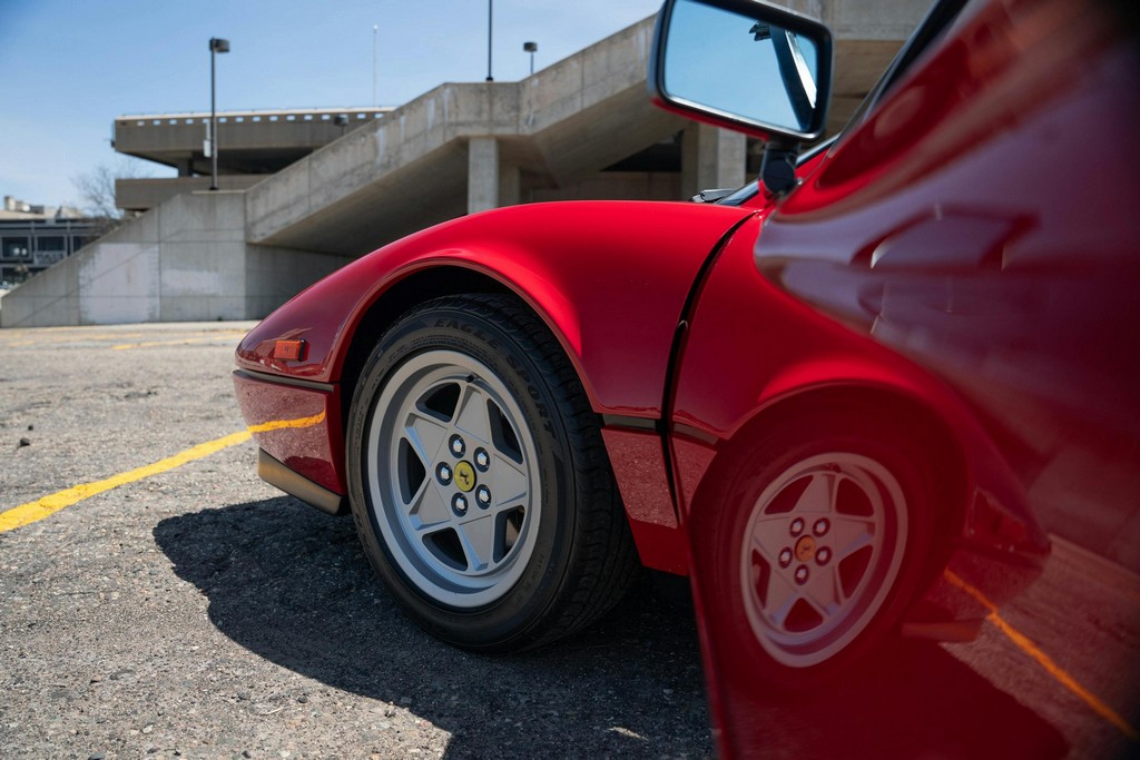 1987 Ferrari 328 GTS - Image 25