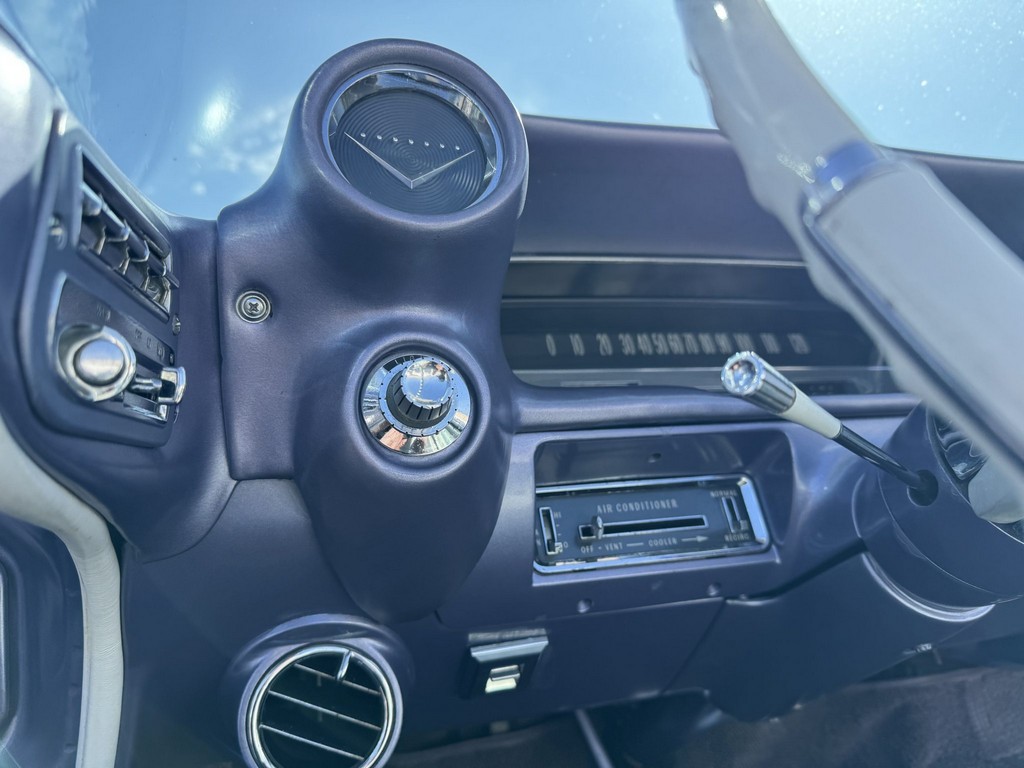 1960 Cadillac Eldorado Biarritz Convertible - Image 121