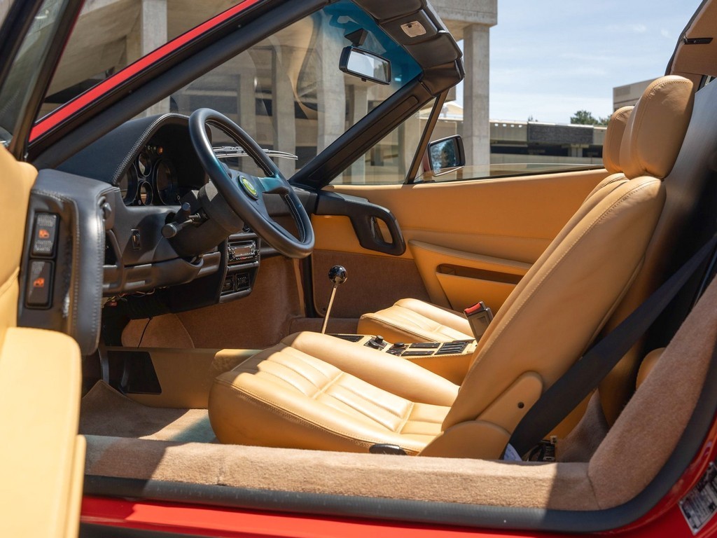 1987 Ferrari 328 GTS - Image 28