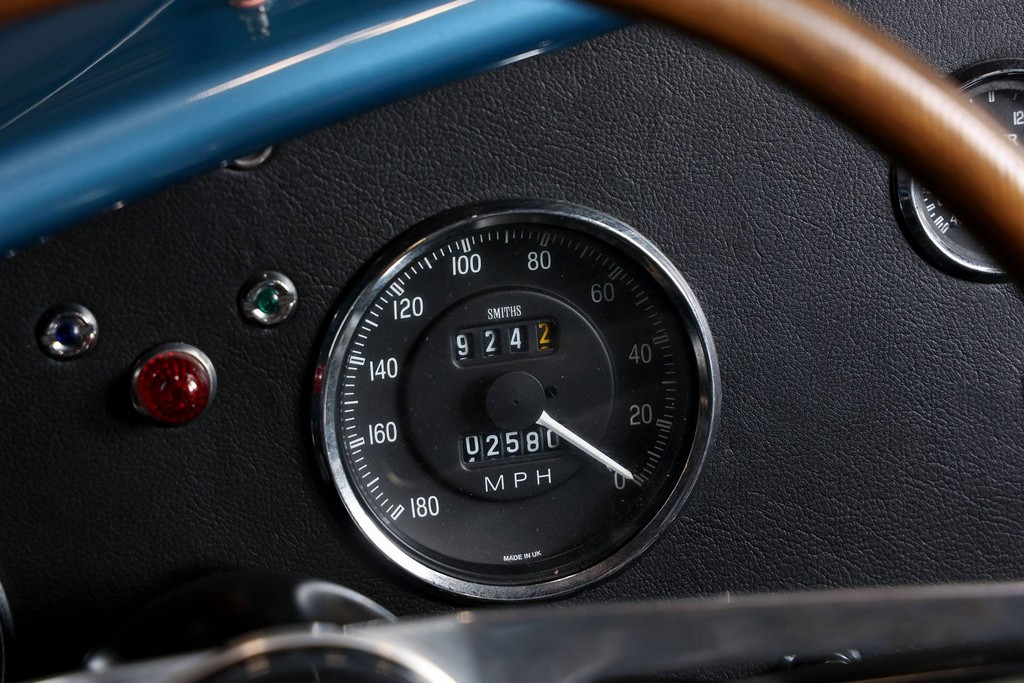 1965 Shelby 427 Cobra - Image 8