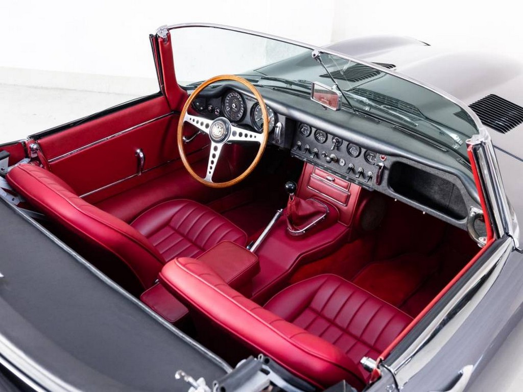 1965 Jaguar E-Type 4.2 - Image 35