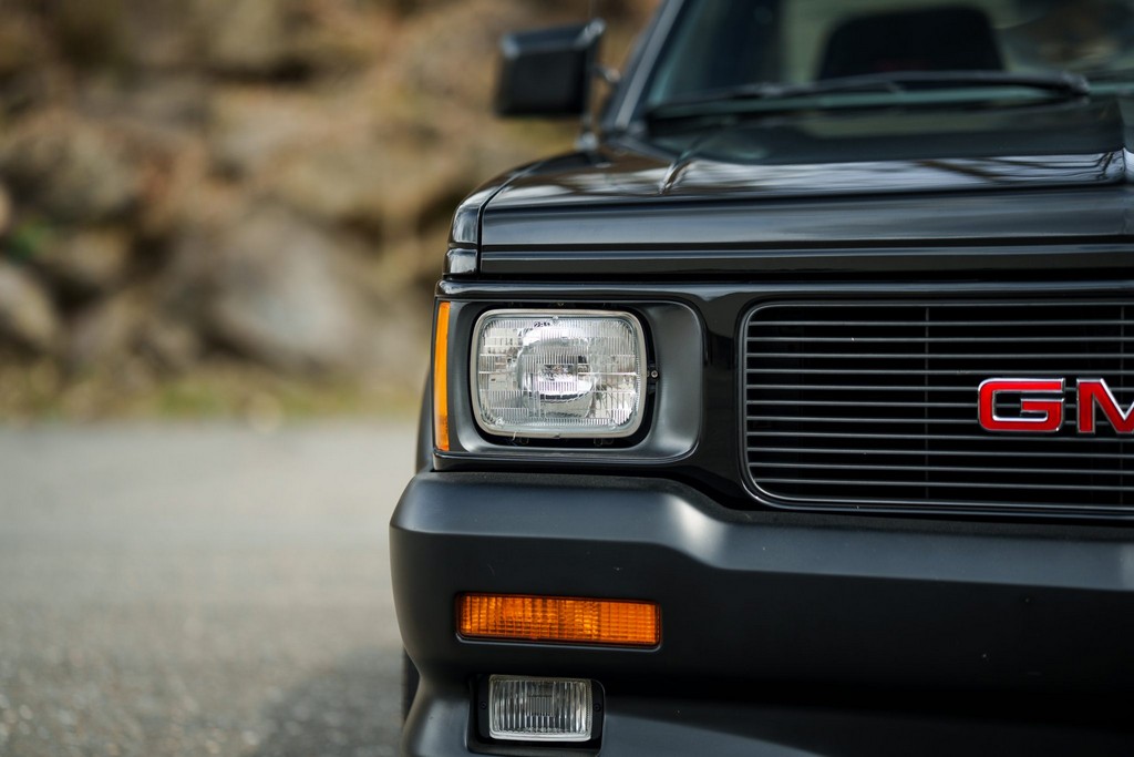 1991 GMC Syclone - Image 42