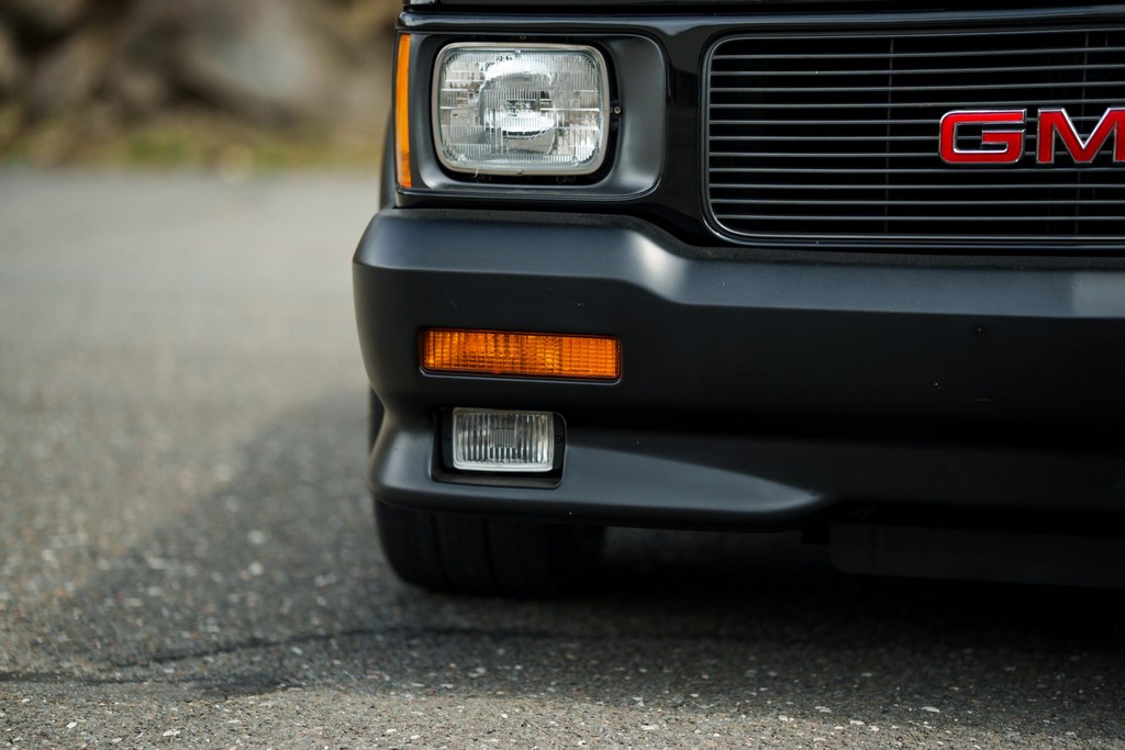 1991 GMC Syclone - Image 43