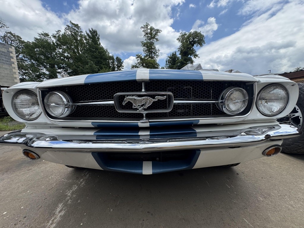 1965 Ford Mustang Fastback 289 - Image 51