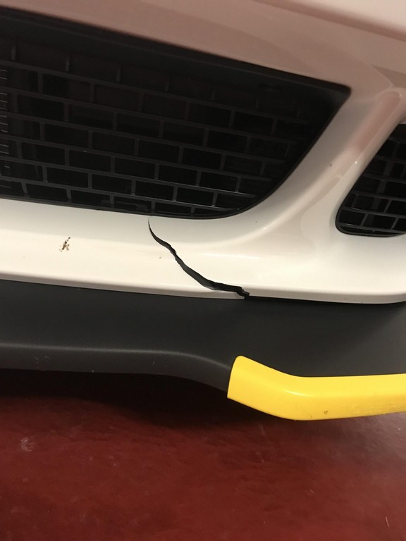 2017 Dodge Challenger SRT Hellcat - Image 33