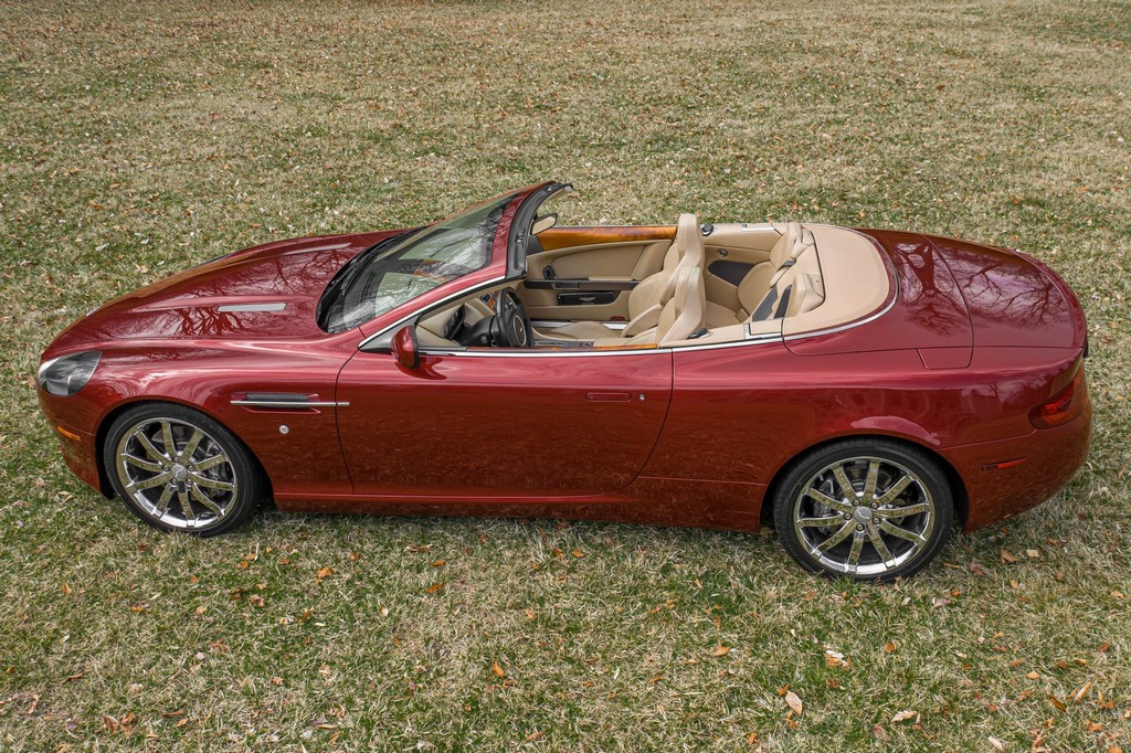 2006 Aston Martin DB9 Volante - Image 37