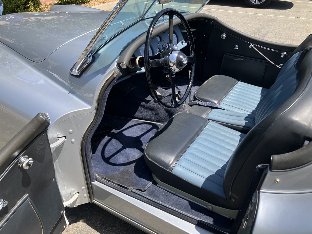 1953 Jaguar XK120 Roadster – Online Sale - Image 3