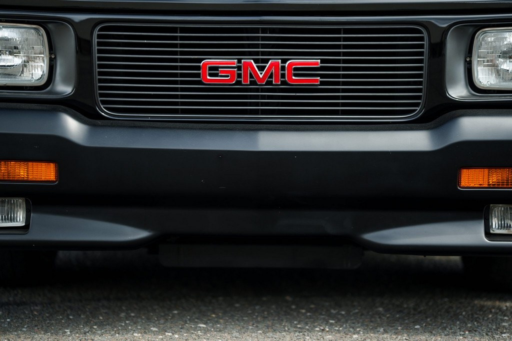 1991 GMC Syclone - Image 45