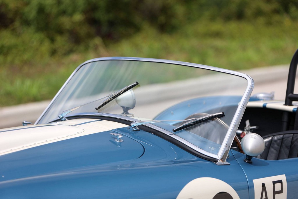 1965 Shelby 427 Cobra - Image 14
