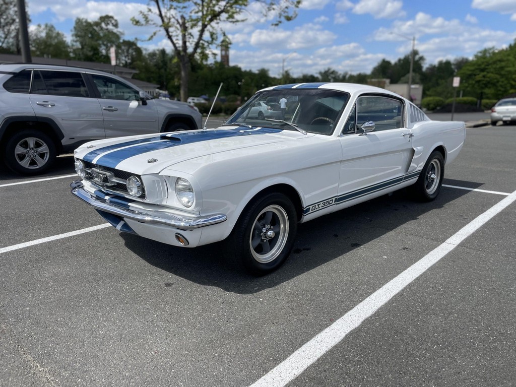 1965 Ford Mustang Fastback 289