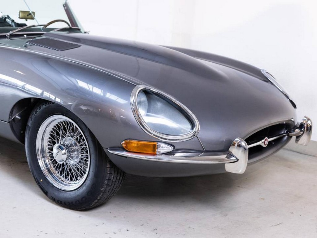 1965 Jaguar E-Type 4.2 - Image 3