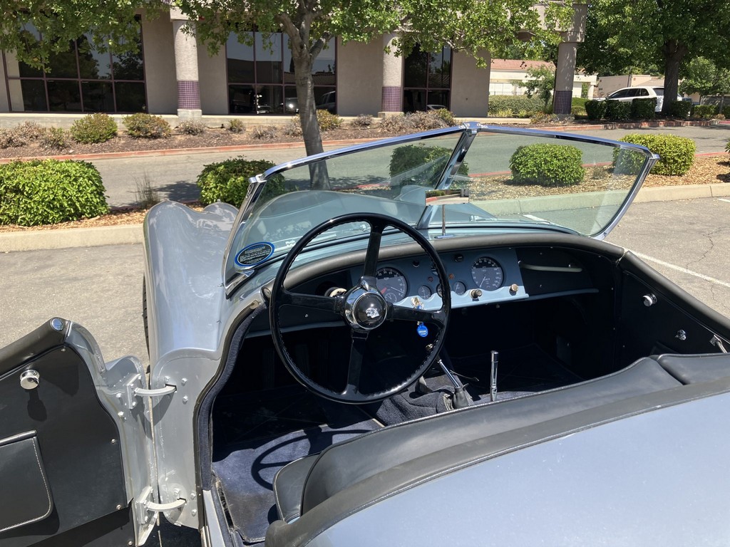 1953 Jaguar XK120 Roadster – Online Sale - Image 4
