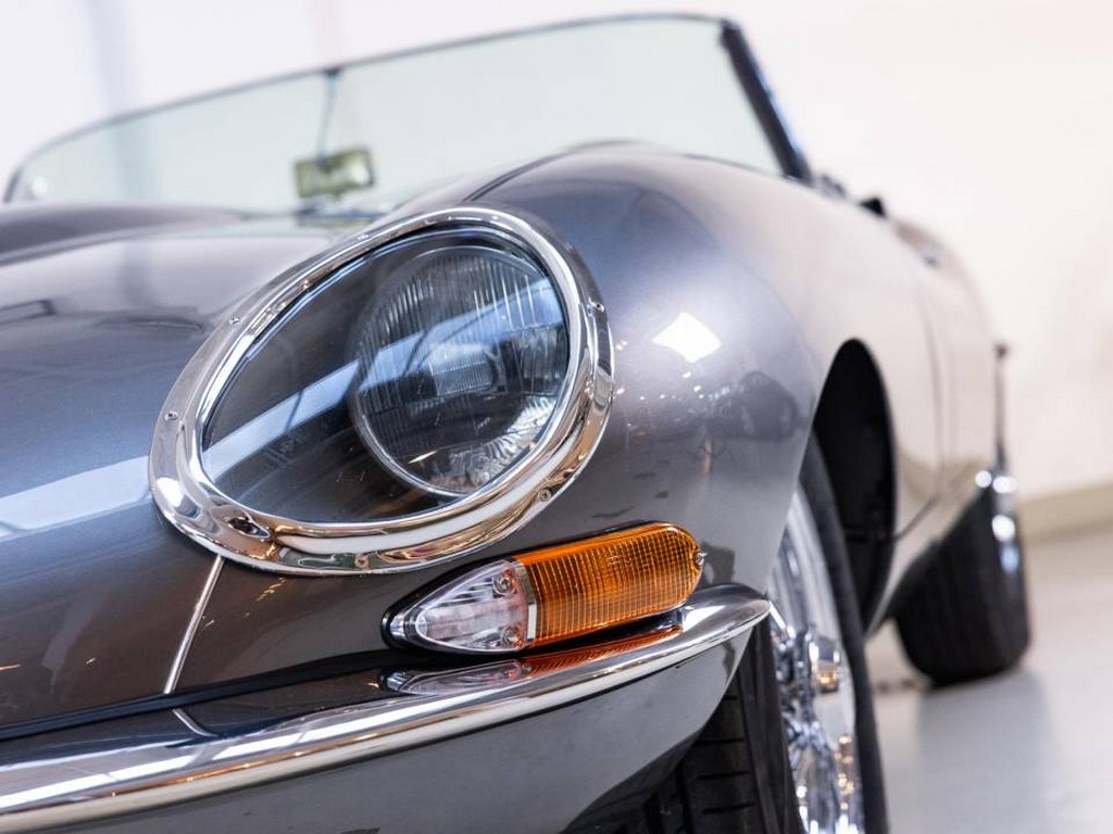 1965 Jaguar E-Type 4.2 - Image 4