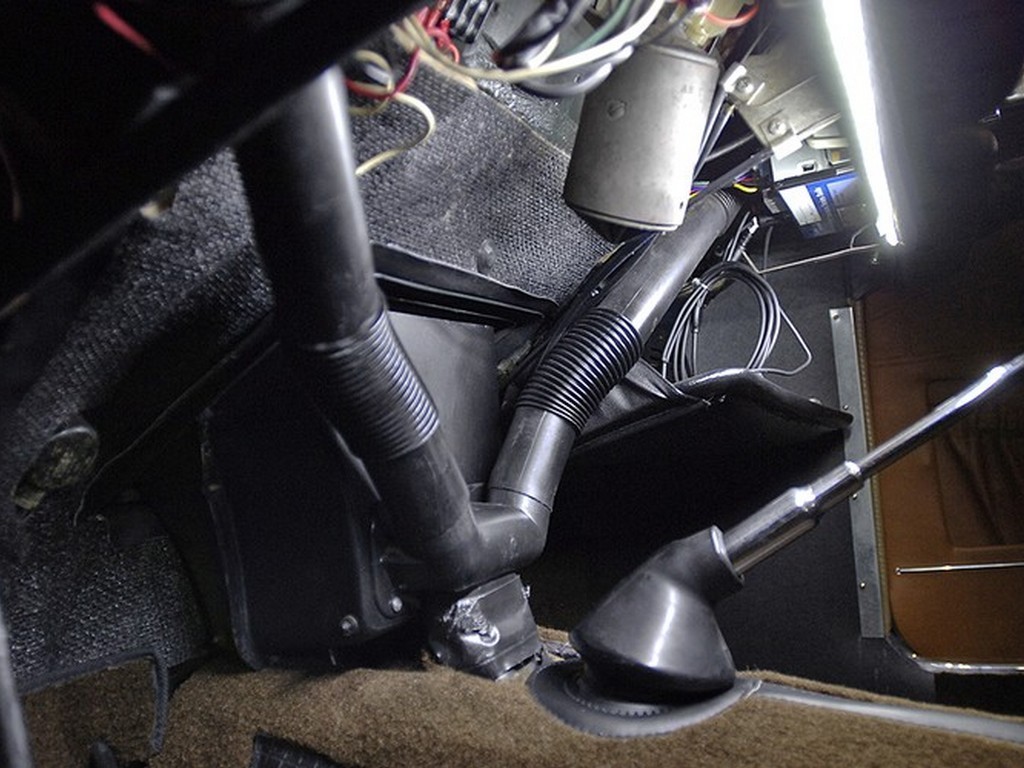 1968 Volvo 122S Wagon - Image 59