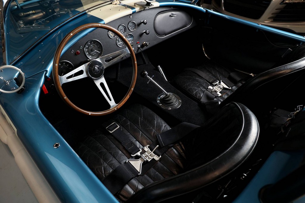 1965 Shelby 427 Cobra - Image 17