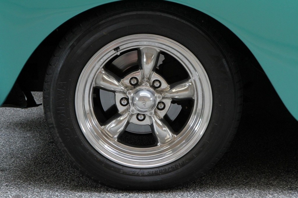 1940 Dodge Deluxe Street Rod - Image 7