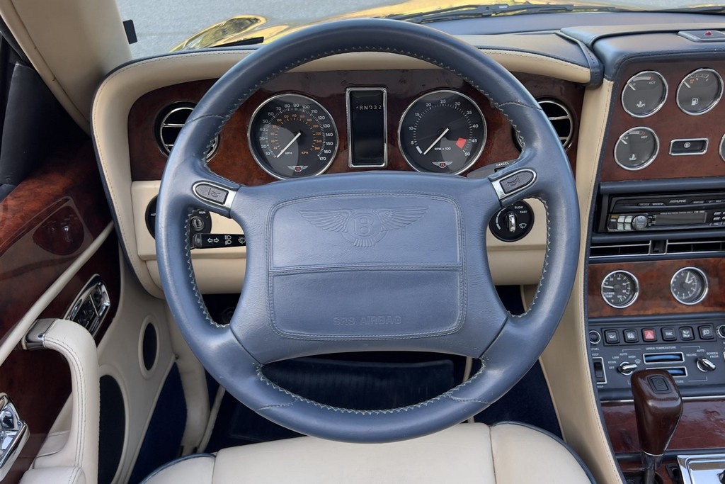 2001 Bentley Azure - Image 34
