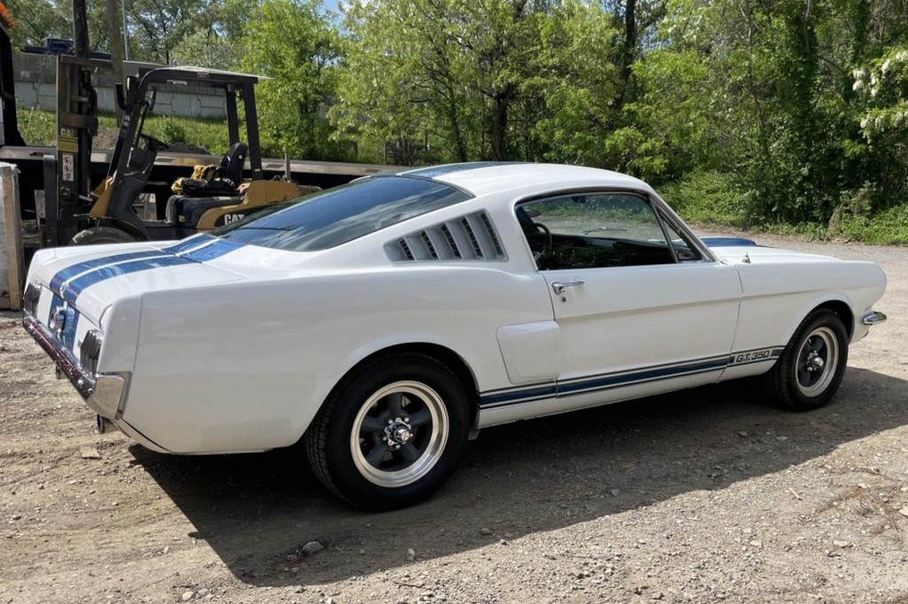 1965 Ford Mustang Fastback 289 - Image 57