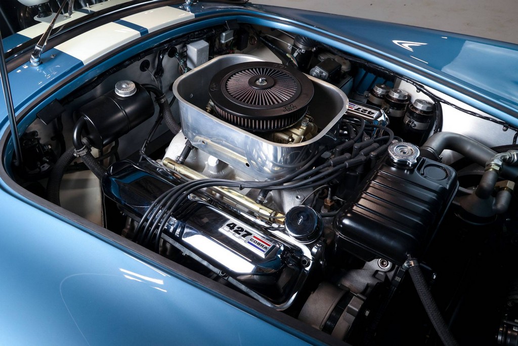 1965 Shelby 427 Cobra - Image 18
