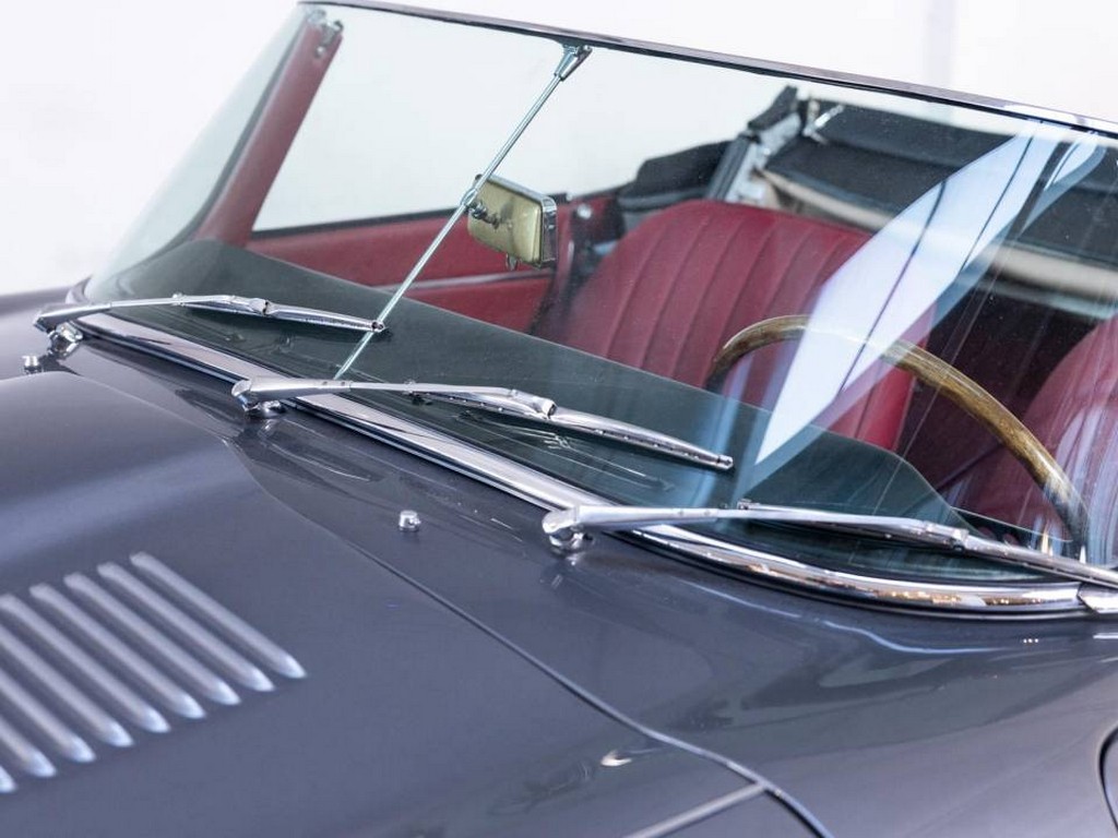 1965 Jaguar E-Type 4.2 - Image 7