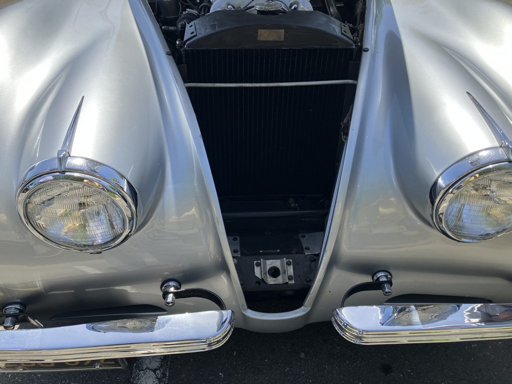 1953 Jaguar XK120 Roadster – Online Sale - Image 8